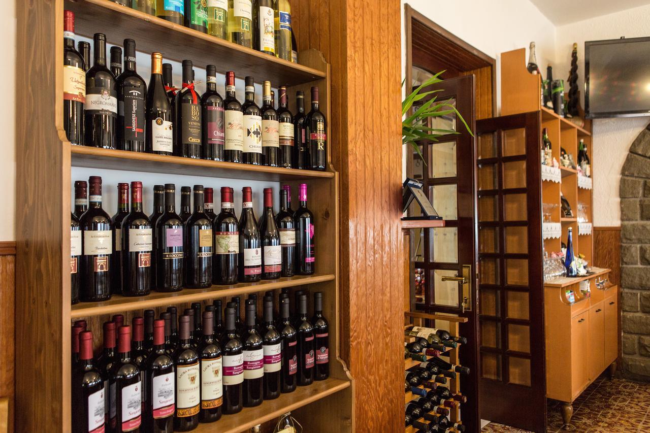 Albergo Ristorante Poli Madonna di Fornelli Buitenkant foto